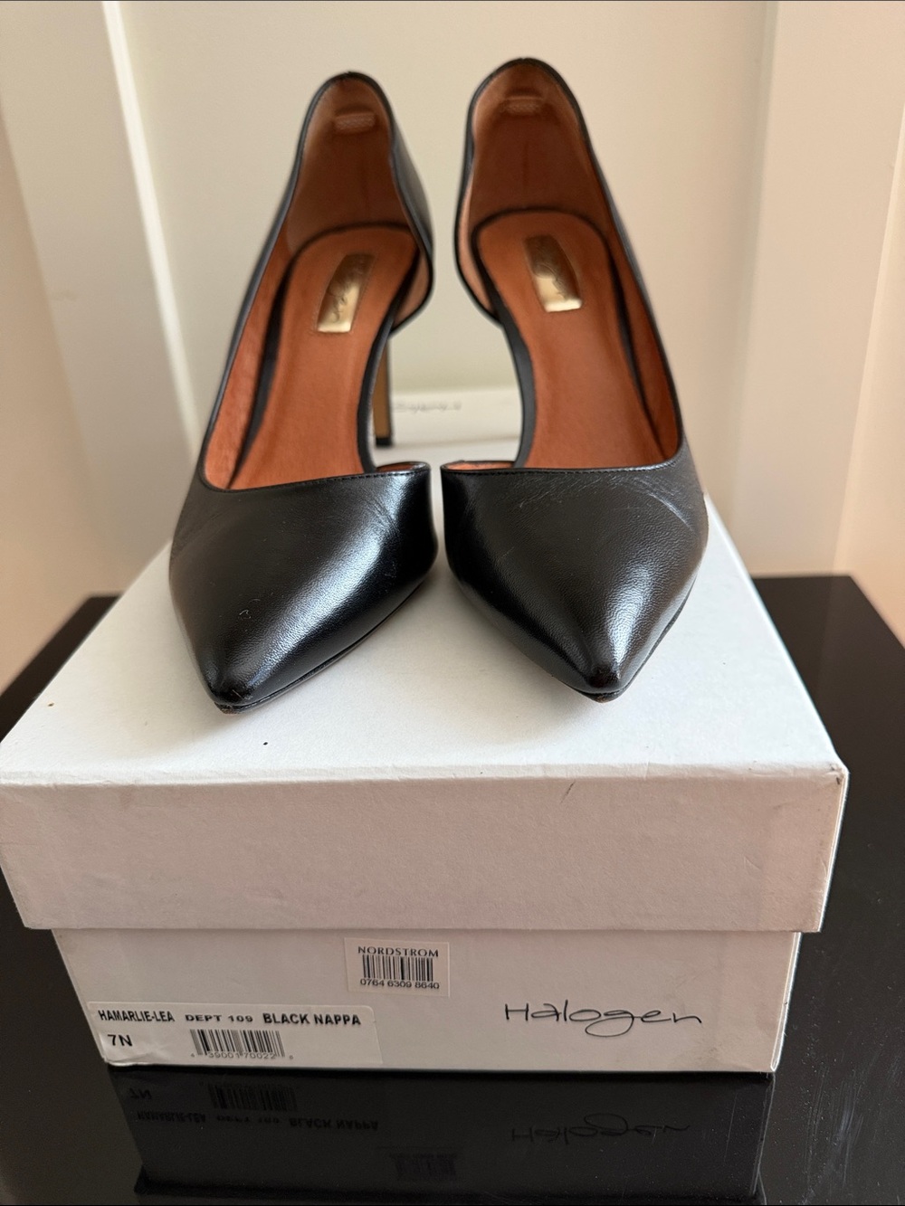 Halogen Black Pointed Leather Pumps